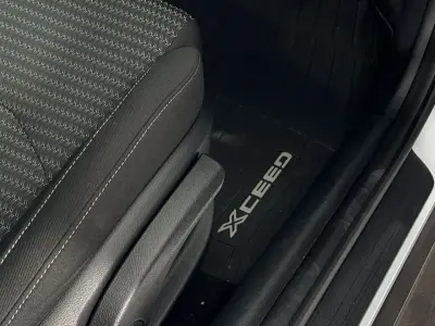 KIA Xceed 2023 · foto 11