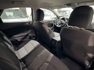 KIA Xceed 2023 · foto 10