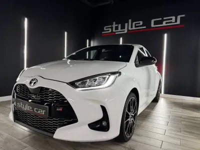 Toyota Yaris 2022 en Gran Canaria · CEC