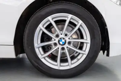 BMW Serie 1 2018 · foto 8