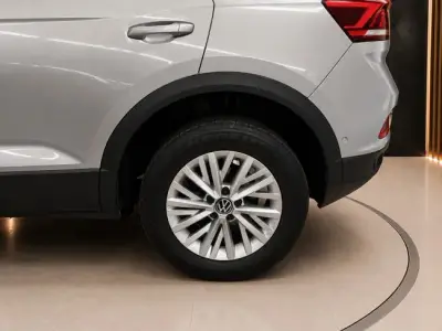 Volkswagen T-Roc 2023 · foto 6