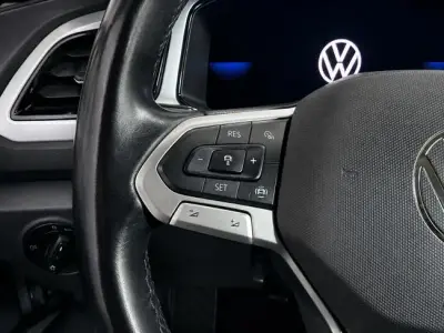 Volkswagen T-Roc 2023 · foto 7