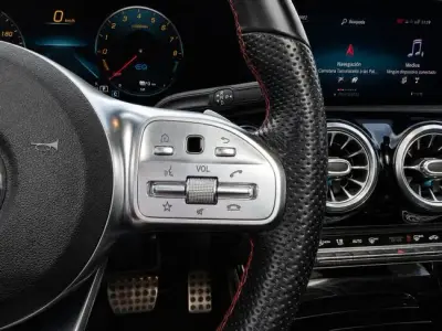 Mercedes-Benz CLA 2021 · foto 38