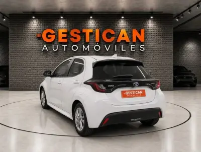 Toyota Yaris 2022 · foto 7