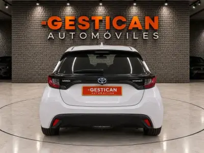 Toyota Yaris 2022 · foto 6