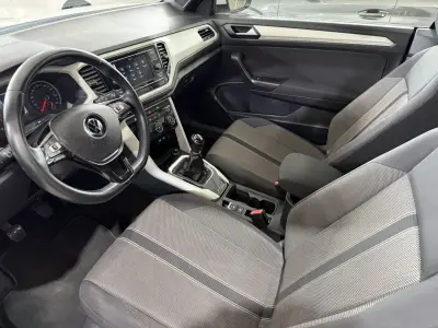 Volkswagen T-Roc 2020 · foto 14