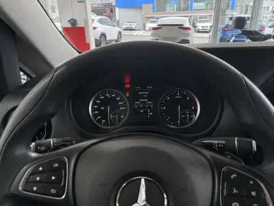 Mercedes-Benz Vito 2022 · foto 16