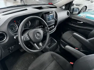Mercedes-Benz Vito 2022 · foto 10