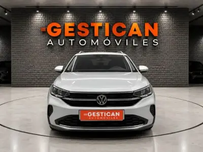 Volkswagen Taigo 2023 · foto 3