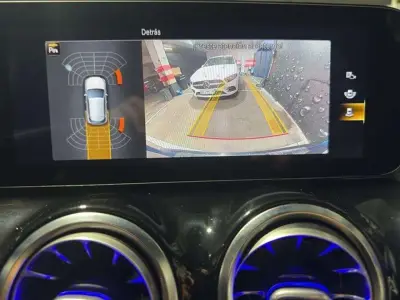 Mercedes-Benz GLA 2021 · foto 13