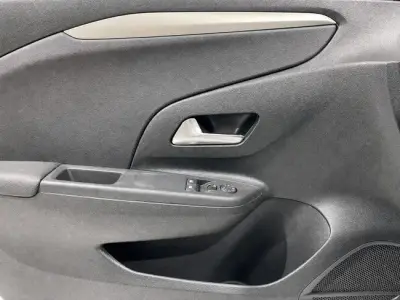 Opel Corsa 2022 · foto 18