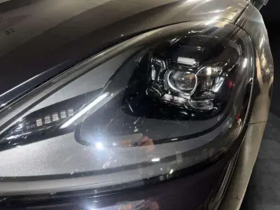 Porsche Cayenne Coupe 2023 · foto 6