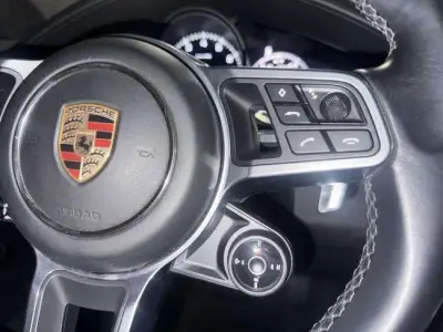 Porsche Cayenne Coupe 2023 · foto 11