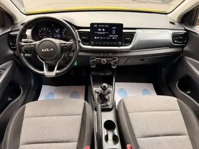 KIA Stonic 2023 · foto 4