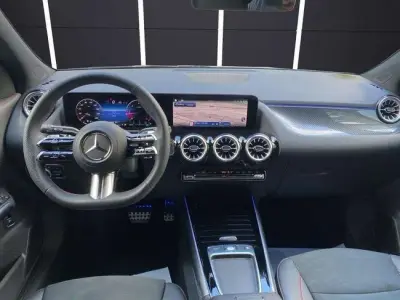 Mercedes-Benz GLA 2024 · foto 10