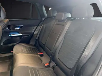 Mercedes-Benz GLC 2022 · foto 10
