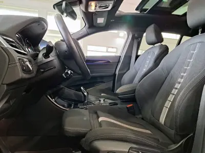 BMW X2 2021 · foto 12