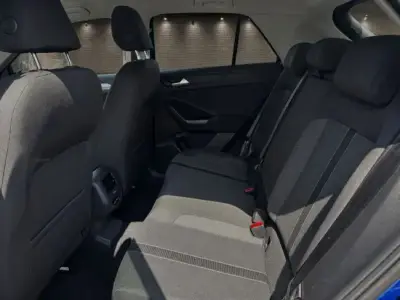 Volkswagen T-Roc 2023 · foto 12