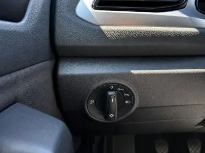 Volkswagen T-Roc 2023 · foto 11