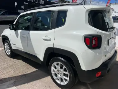 Jeep Renegade 2023 · foto 4
