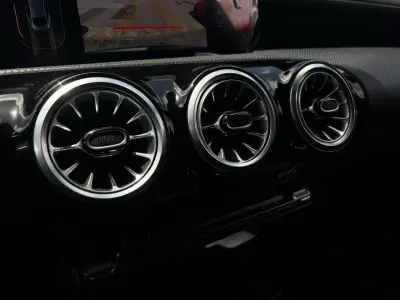 Mercedes-Benz CLA 2025 · foto 18