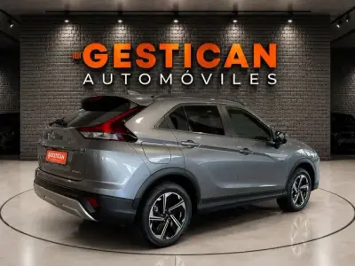 Mitsubishi Eclipse Cross 2024 · foto 5