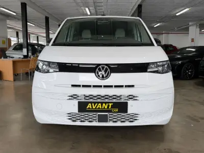 Volkswagen Multivan 2022 · foto 3