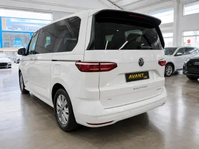 Volkswagen Multivan 2022 · foto 6