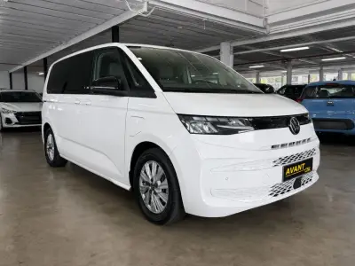 Volkswagen Multivan 2022 · foto 2