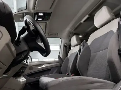 Volkswagen Multivan 2022 · foto 11