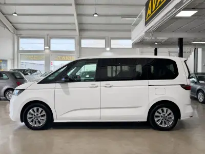 Volkswagen Multivan 2022 · foto 5