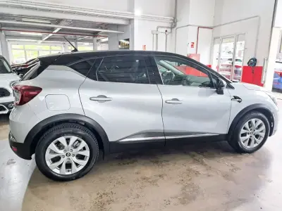 Renault Captur 2022 · foto 6