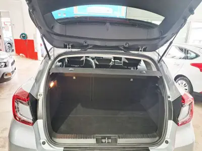 Renault Captur 2022 · foto 10