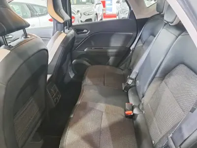 Renault Captur 2022 · foto 13