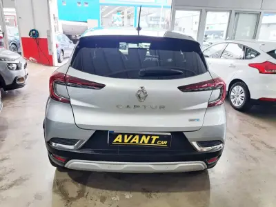 Renault Captur 2022 · foto 5