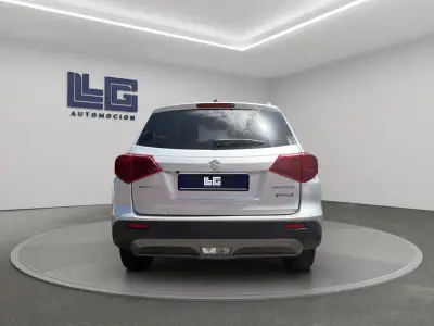 Suzuki Vitara 2023 · foto 6
