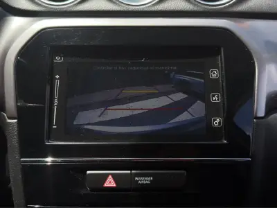 Suzuki Vitara 2023 · foto 11