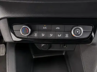 Opel Corsa 2023 · foto 18