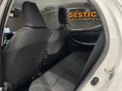 Toyota Yaris 2023 · foto 10
