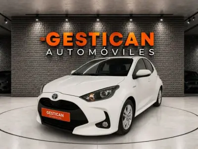 Toyota Yaris 2023 en Gran Canaria · CEC