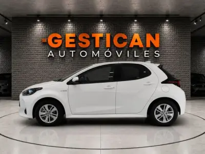 Toyota Yaris 2023 · foto 5