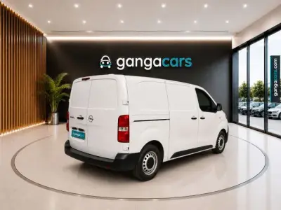 Opel Vivaro 2022 · foto 3
