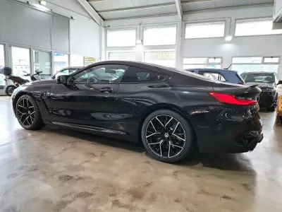 BMW M8 2022 · foto 5