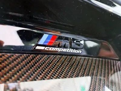 BMW M8 2022 · foto 12