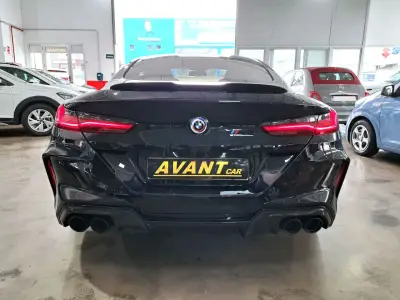 BMW M8 2022 · foto 7