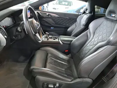 BMW M8 2022 · foto 14