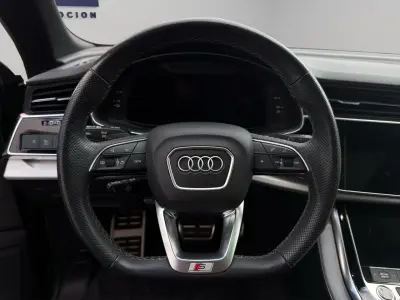 Audi Q8 2021 · foto 17