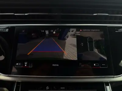 Audi Q8 2021 · foto 13