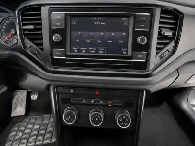Volkswagen T-Roc 2021 · foto 13