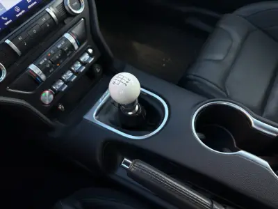 Ford Mustang 2020 · foto 10